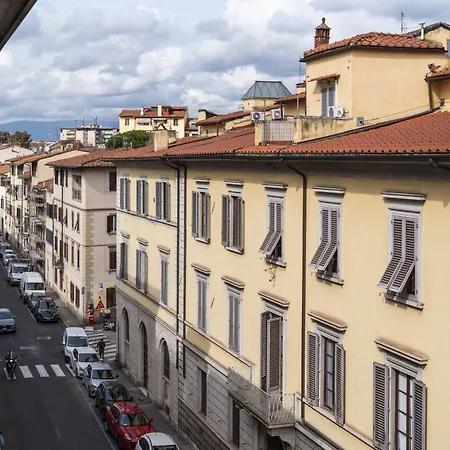 Ponte Alle Mosse - Dolcevita Apartamento Florença